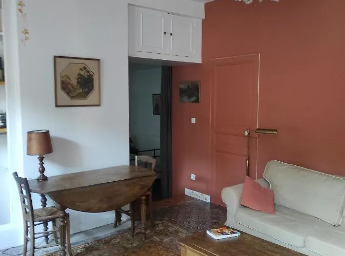 Le Voltaire Apartmán *